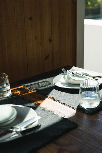 Handloom Placemats Dark grey (Set of 4)