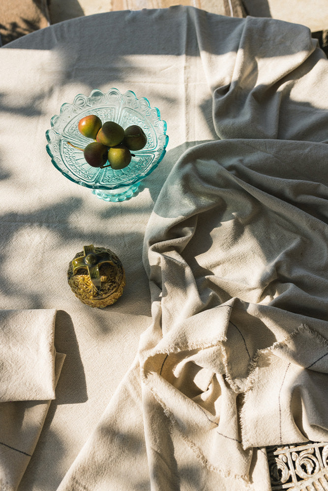 HANDLOOM TABLE CLOTH NATURAL