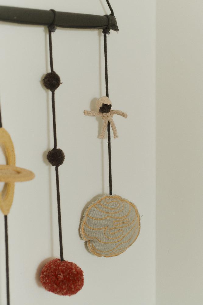 WALL HANGER COSMOS