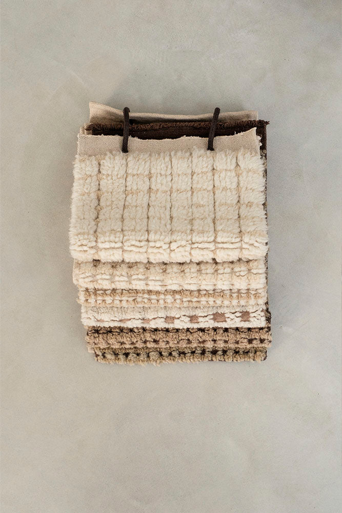 Sample book Hanger Wool - Unexpected