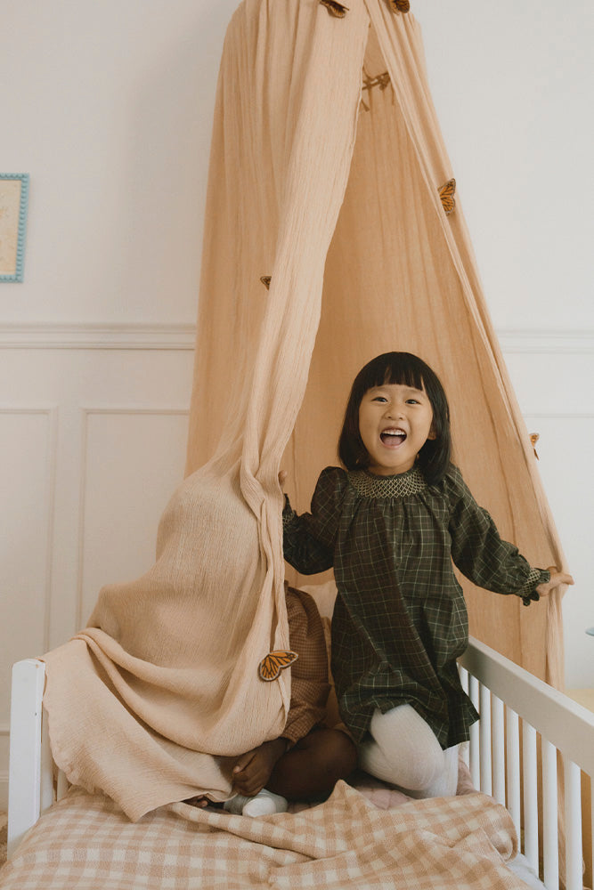 CANOPY CREPE SWAN ROSE