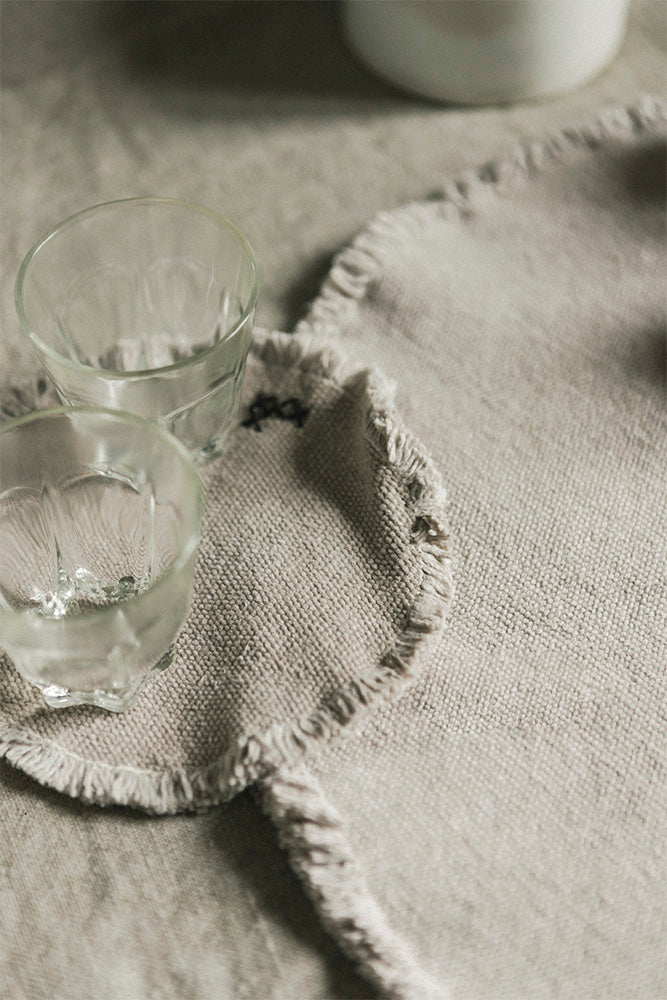 STONEWASHED PLACEMATS AND COASTERS NEW GREY (SET OF 4)