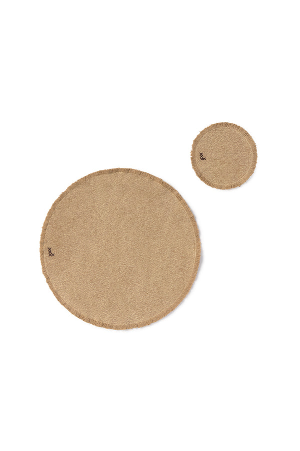 STONEWASHED PLACEMATS AND COASTERS OCHRE (SET OF 4)