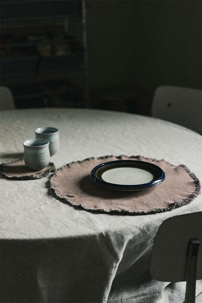 STONEWASHED PLACEMATS AND COASTERS SOIL BROWN (SET OF 4)
