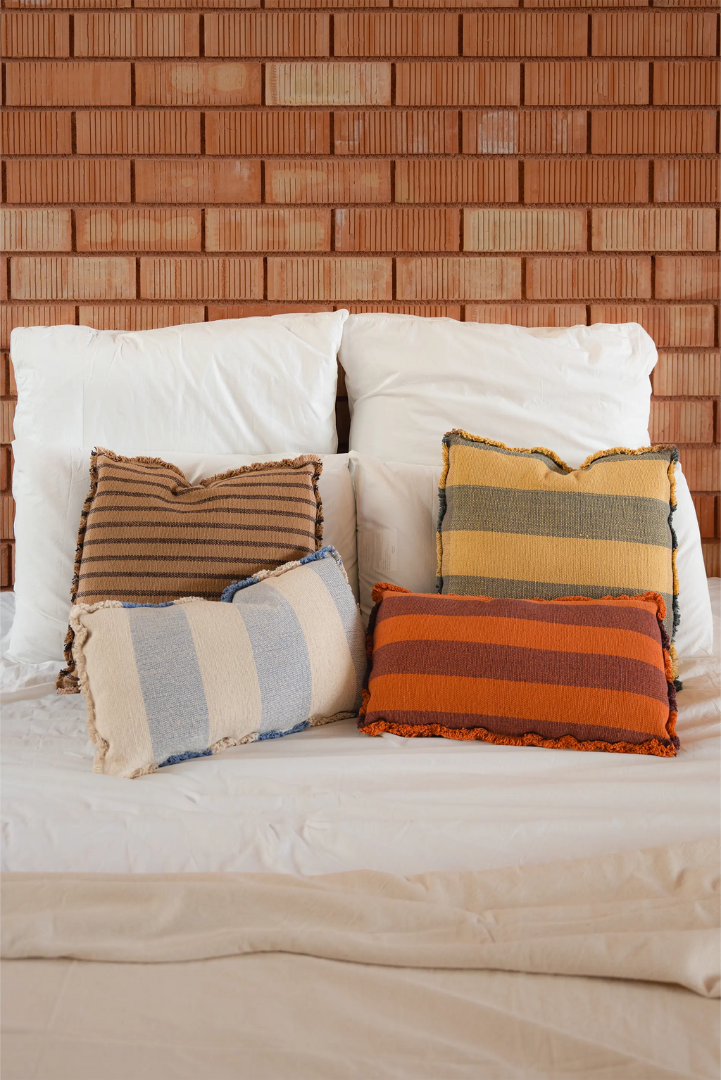 RECTANGULAR CUSHION LINES TERRACOTA