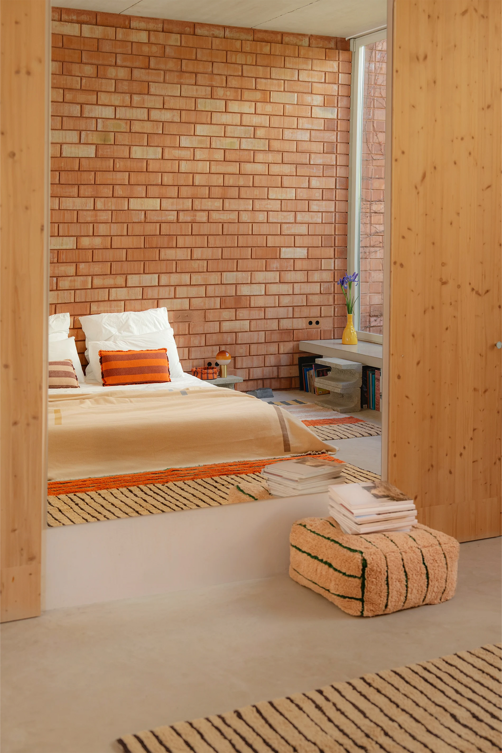 RECTANGULAR CUSHION LINES TERRACOTA