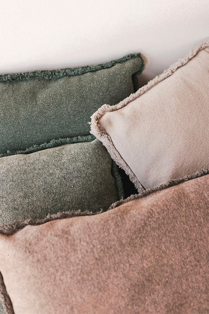 STONEWASHED SQUARE CUSHION DUCK GREEN