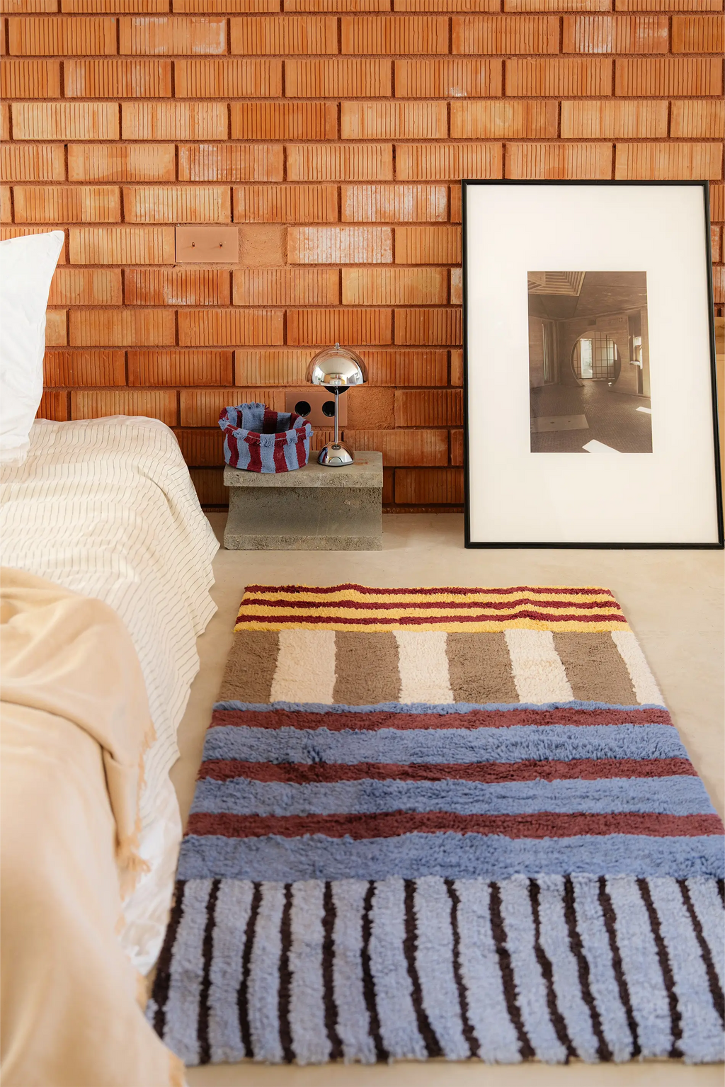 WASHABLE RUG COLOR ON INDIGO BLUE