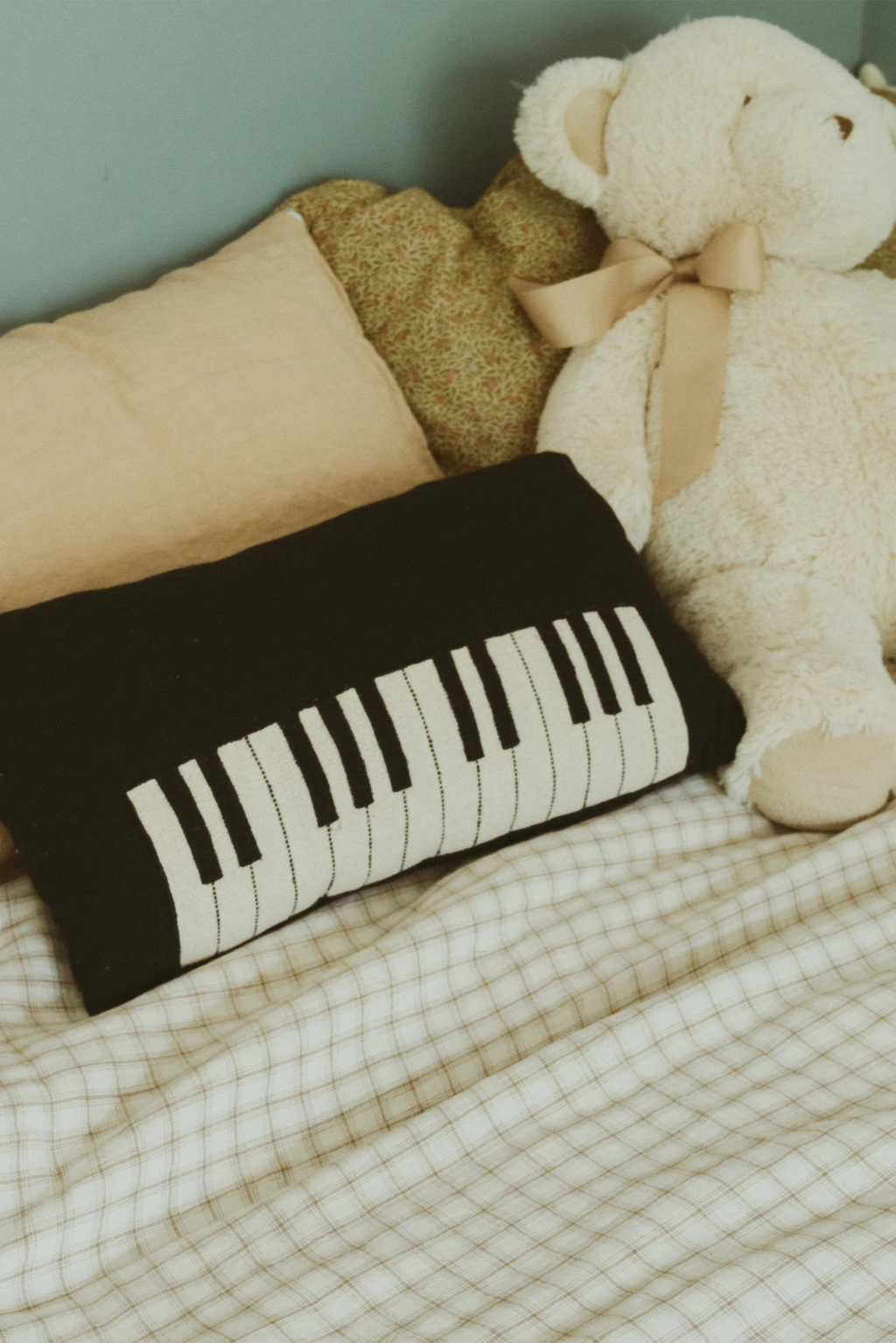 CUSHION PIANO