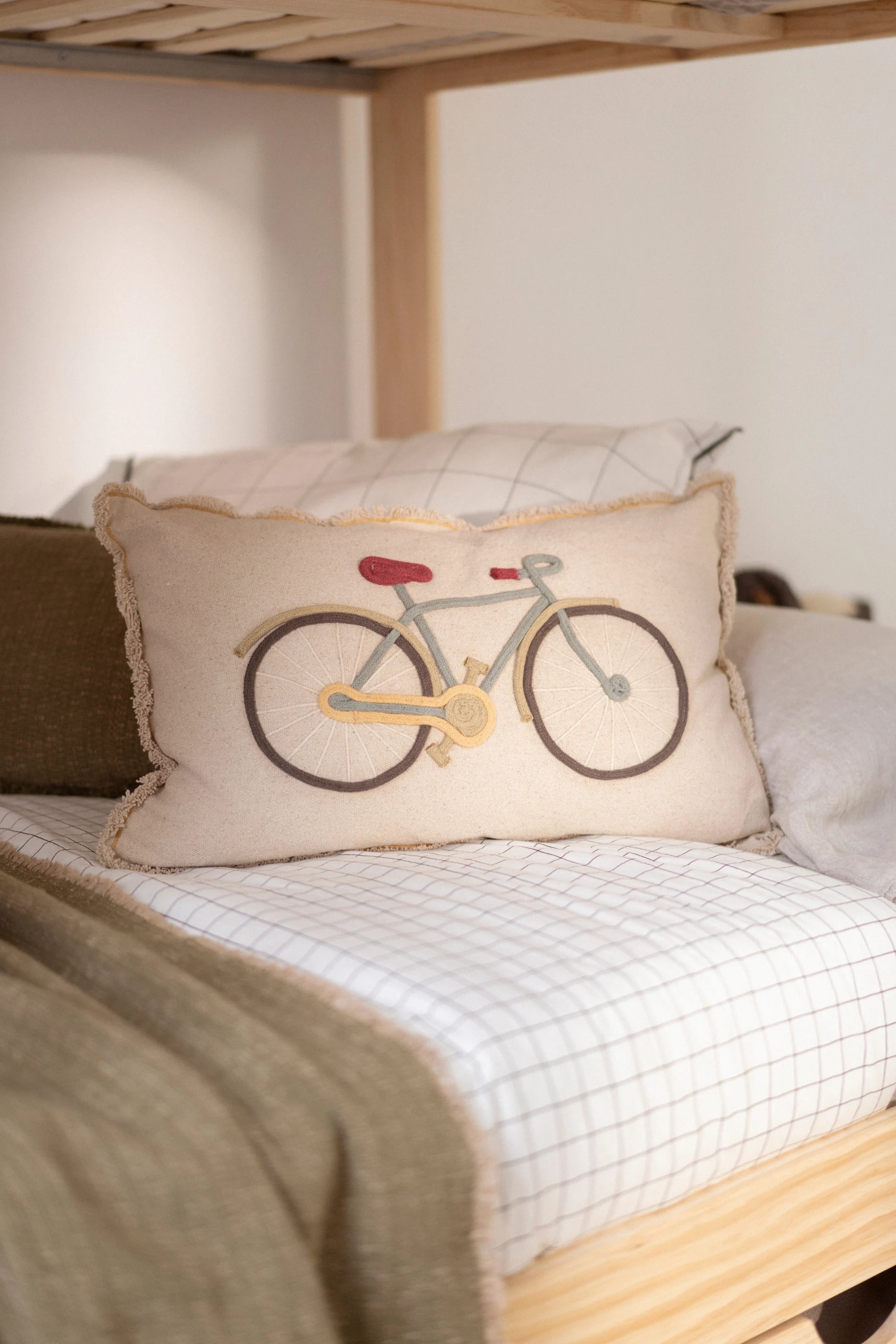 FLOOR CUSHION BIKE