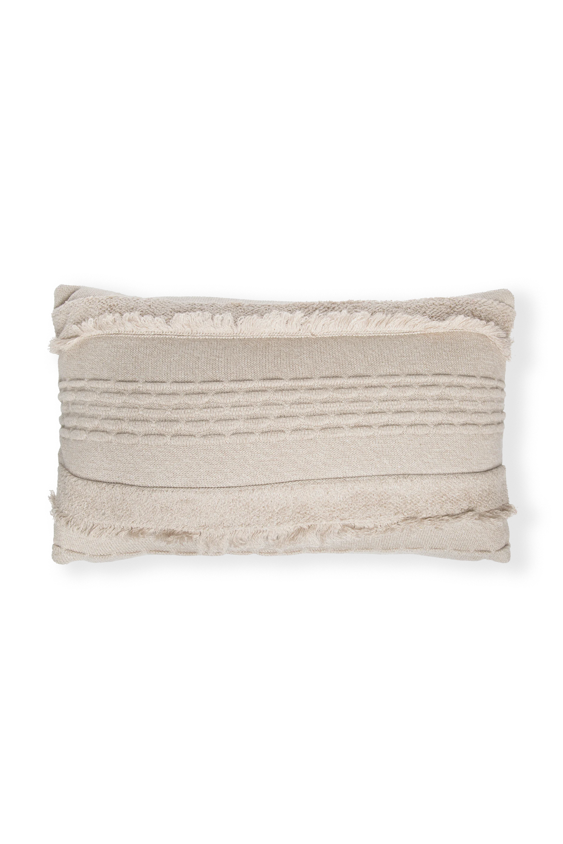 KNITTED CUSHION AIR DUNE WHITE