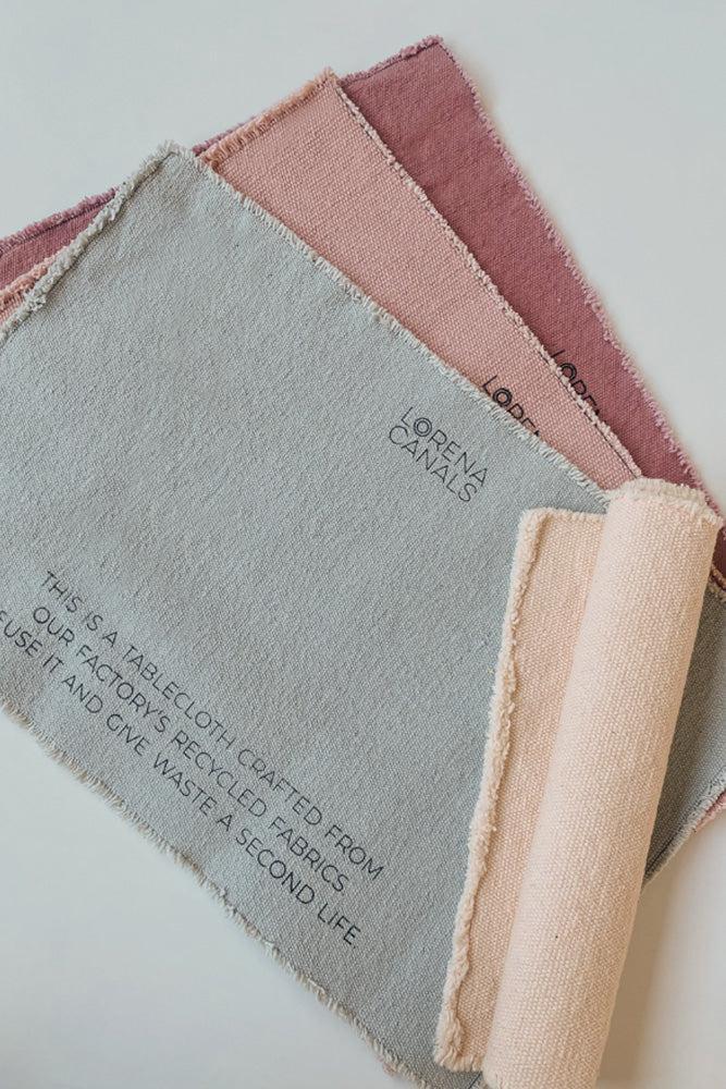 GIFT | SET OF 2 RECYCLED COTTON PLACEMATS