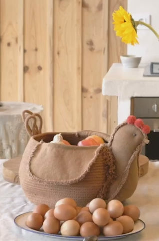 STORAGE BASKET CHICKEN TOFFEE