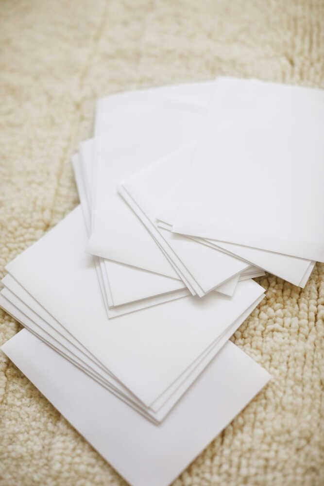 SOAP STRIPS FOR WASHABLE RUGS-Lorena Canals-3