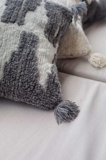 THROW PILLOW ZAGROS CHARCOAL NATURAL-Pillows-Lorena Canals-5