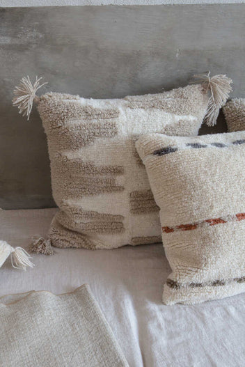 THROW PILLOW ZAGROS SANDSTONE-NATURAL-Pillows-Lorena Canals-5