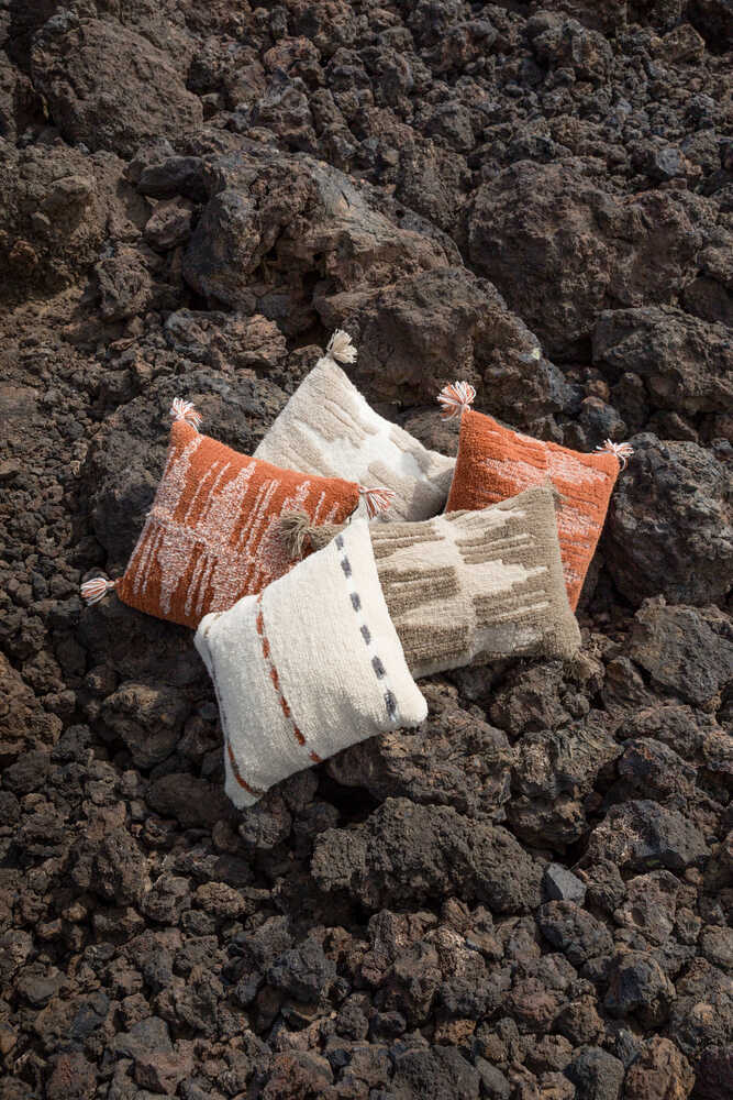 THROW PILLOW ZAGROS SANDSTONE-NATURAL-Pillows-Lorena Canals-6