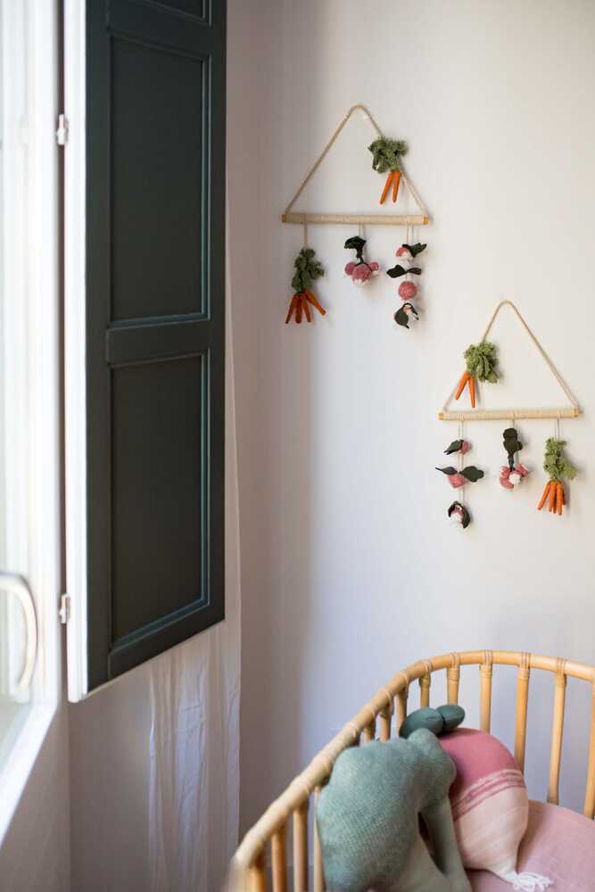 WALL HANGING VEGGIES-Wall Decor-Lorena Canals-4