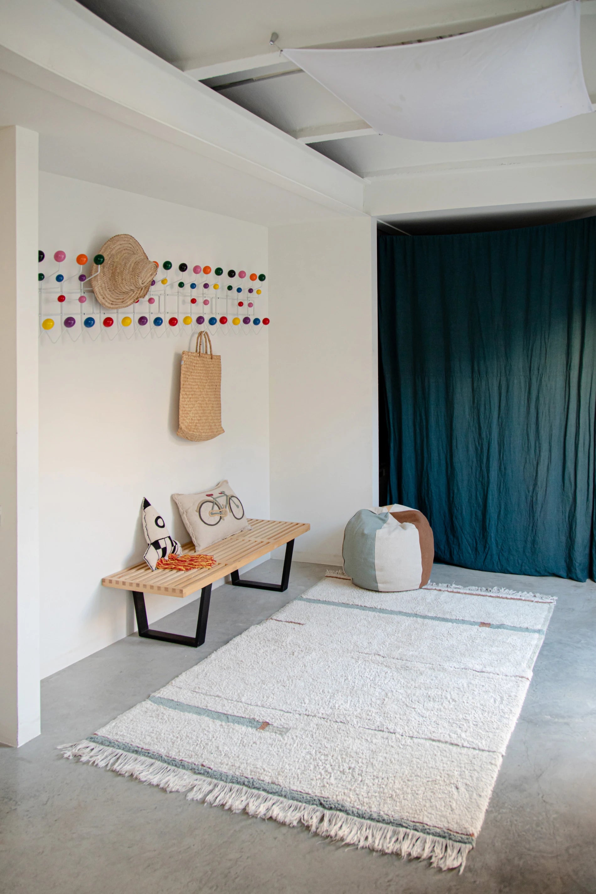 WASHABLE AREA RUG LANES BLUE